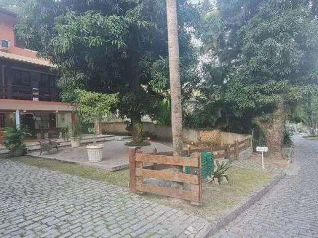 Excelente Casa no Condomínio Ubá 2 em Várzea das Moças - Niterói - RJ