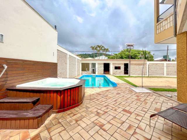 Casa com 3 quartos à venda na Sol e Mar, 07, Morro das Pedras, Florianópolis, 202 m2 por R$ 1.750.000