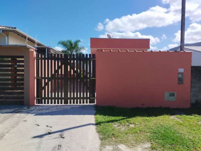 Casa à venda 2 quartos , 1 banheiro em Caraguatatuba-SP