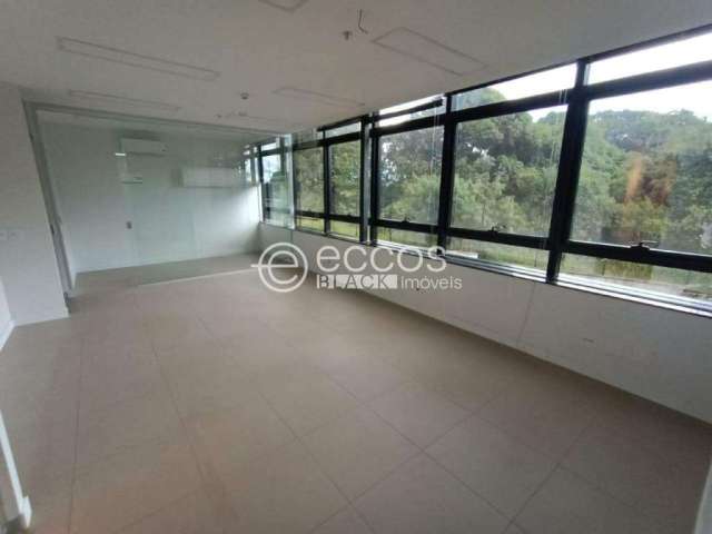 Sala comercial para aluguel, 1 vaga, Jardim Karaíba - Uberlândia/MG