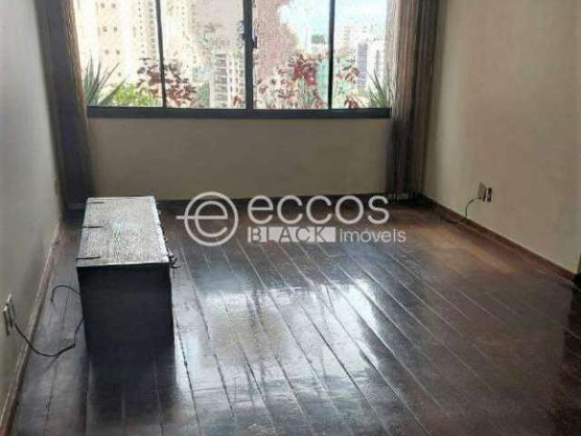 Apartamento à venda, 3 quartos, 1 suíte, 1 vaga, Centro - Uberlândia/MG