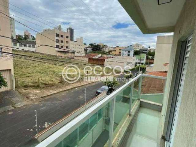 Apartamento à venda, 2 quartos, 1 suíte, 1 vaga, Tabajaras - Uberlândia/MG