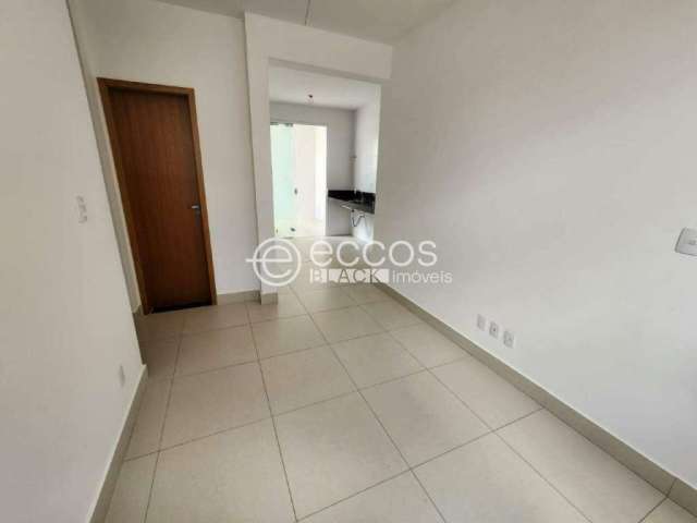 Apartamento à venda, 2 quartos, 1 suíte, Aclimação - Uberlândia/MG