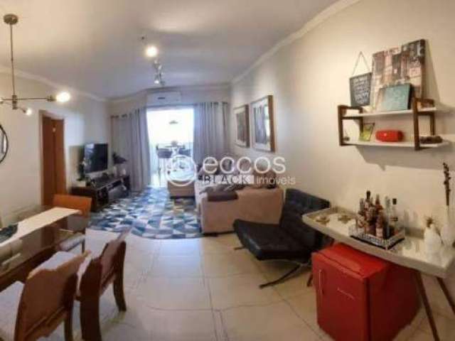 Apartamento à venda, 3 quartos, 1 suíte, 2 vagas, Centro - Uberlândia/MG