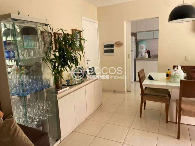 Apartamento à venda, 3 quartos, 1 suíte, 2 vagas, Tabajaras - Uberlândia/MG