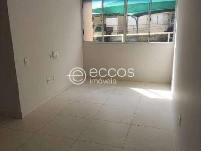 Apartamento à venda, 2 quartos, 1 suíte, 1 vaga, Jardim Holanda - Uberlândia/MG