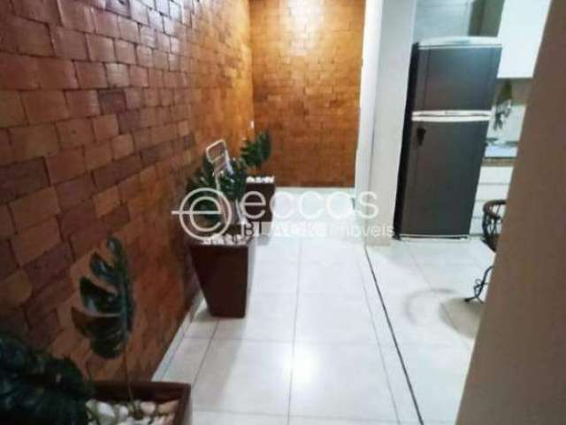 Casa à venda, 3 quartos, 1 suíte, 3 vagas, Nossa Senhora Aparecida - Uberlândia/MG