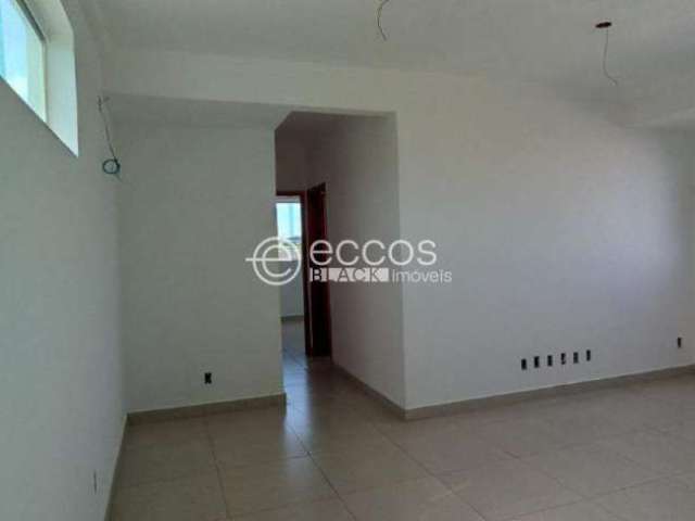 Apartamento à venda, 2 quartos, 1 suíte, 1 vaga, Carajás - Uberlândia/MG