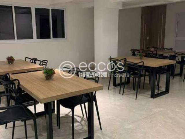 Apartamento à venda, 2 quartos, 1 suíte, 2 vagas, Santa Mônica - Uberlândia/MG