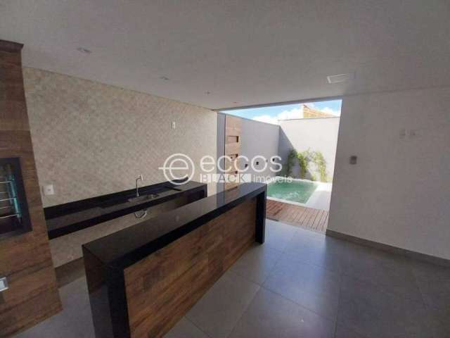 Casa à venda, 3 quartos, 3 suítes, 3 vagas, Granada - Uberlândia/MG