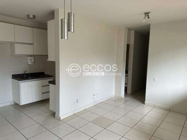 Apartamento à venda, 3 quartos, 1 suíte, 1 vaga, Santa Mônica - Uberlândia/MG