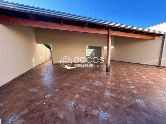 Casa à venda, 2 quartos, 1 suíte, 3 vagas, Jardim Holanda - Uberlândia/MG