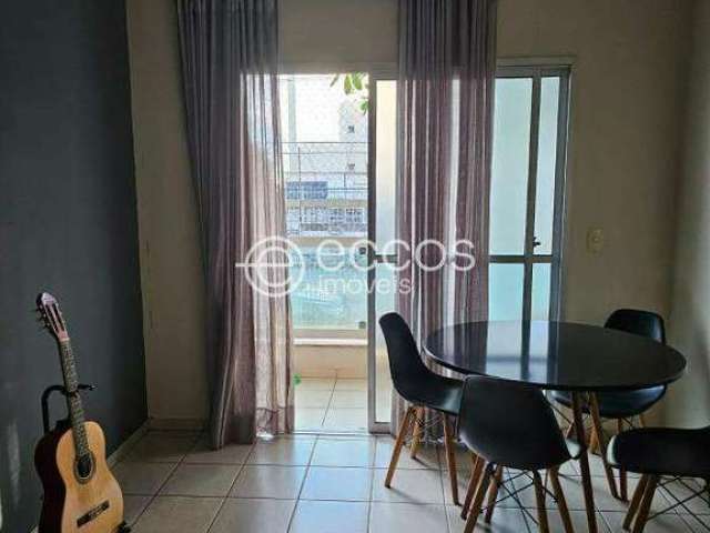 Apartamento à venda, 2 quartos, 1 vaga, Umuarama - Uberlândia/MG