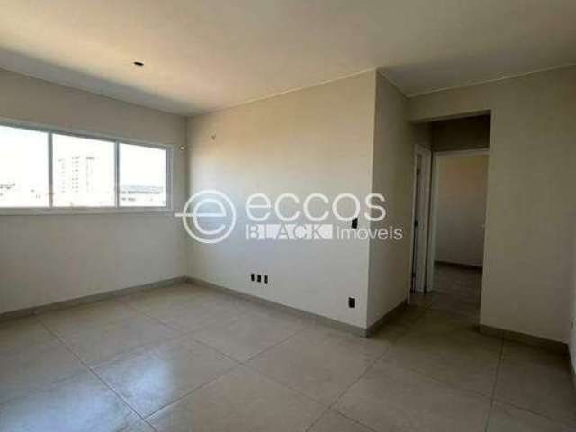 Apartamento à venda, 3 quartos, 1 suíte, 2 vagas, Novo Mundo - Uberlândia/MG