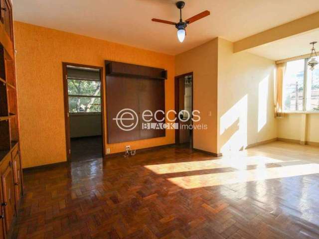 Apartamento à venda, 3 quartos, 1 suíte, Funcionários - Belo Horizonte/MG