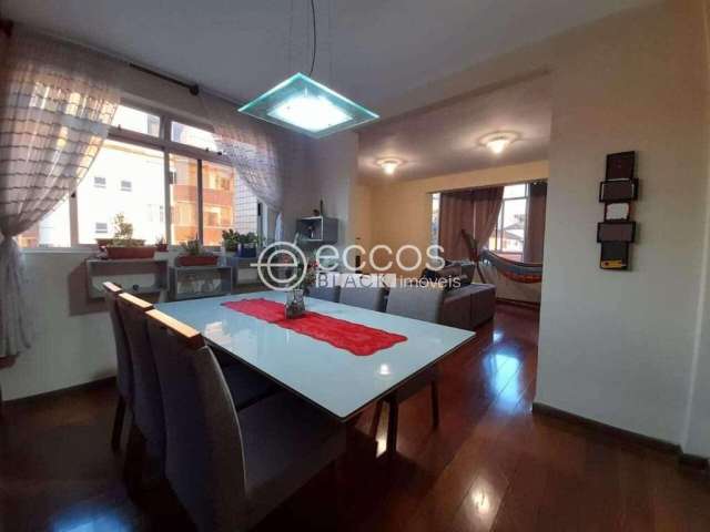 Apartamento à venda, 4 quartos, 1 suíte, 3 vagas, Prado - Belo Horizonte/MG