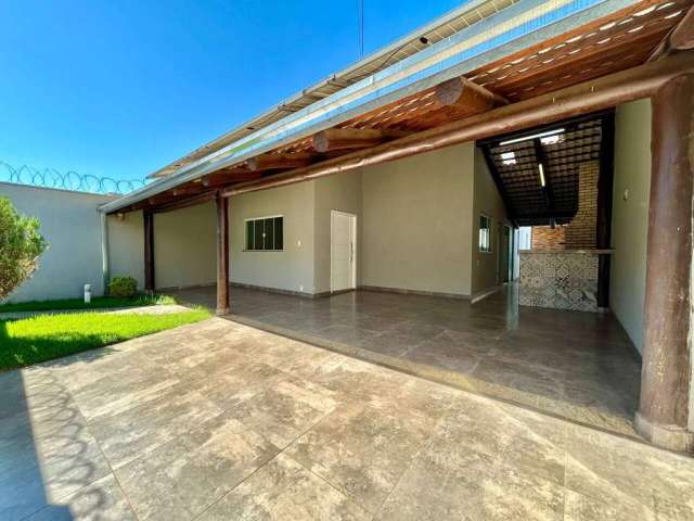 Casa à venda, 3 quartos, 1 suíte, 2 vagas, Bosque dos Buritis - Uberlândia/MG