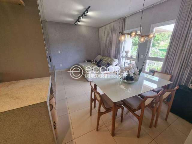 Apartamento à venda, 2 quartos, 1 suíte, 2 vagas, Tubalina - Uberlândia/MG