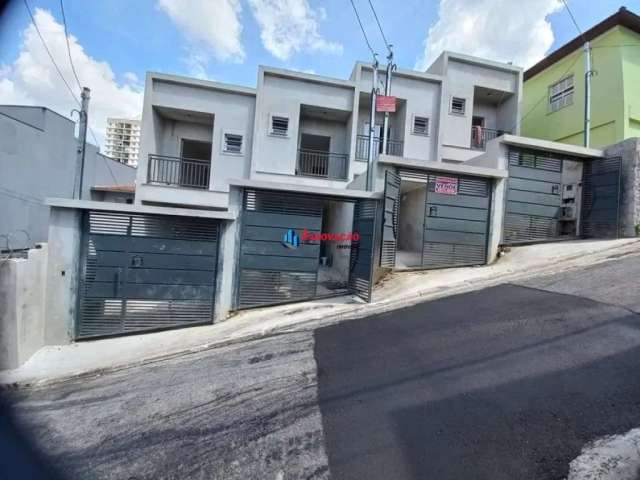 Sobrado para Venda no bairro Água Fria, 3 dorm, 1 suíte, 2 vagas, 110 metros