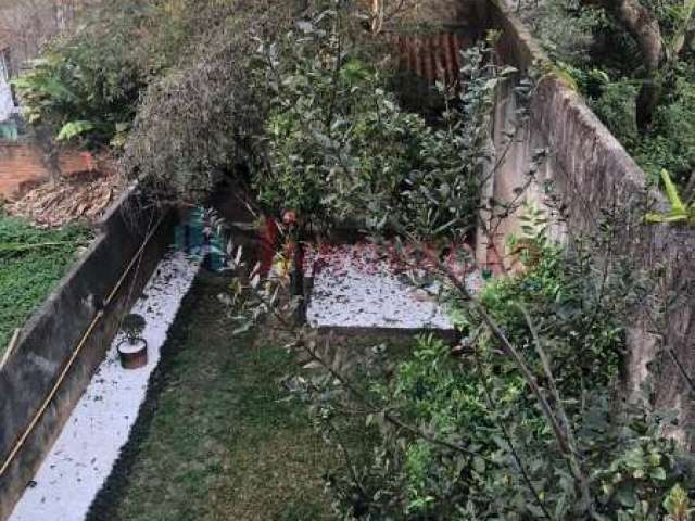 Casa Térrea para Venda no bairro Vila Irmãos Arnoni, 3 dorm, 2 suíte, 1 vagas, 225 m