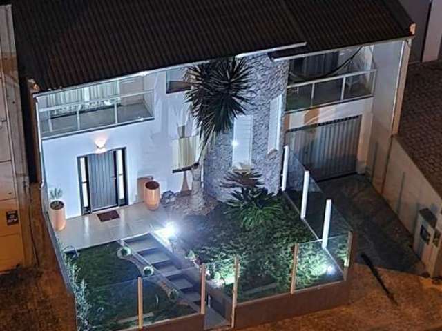 Casa com 3 dormitórios à venda, 300 m² por R$ 1.390.000,00 - São Judas - Itajaí/SC