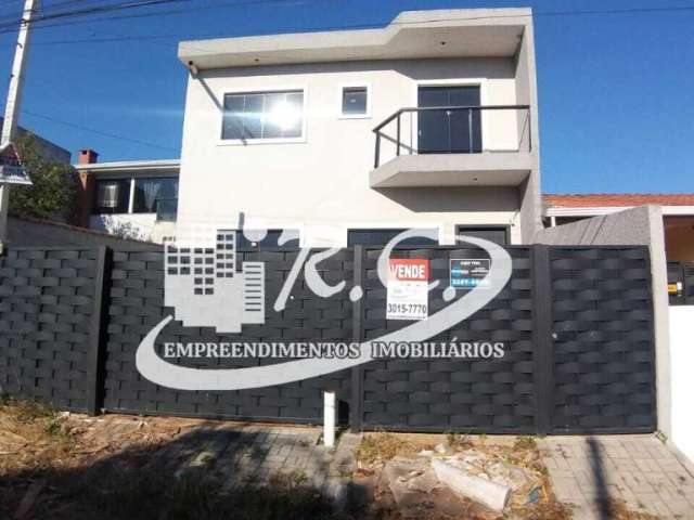 RC Imóveis vende - Sobrado no Sitio Cercado