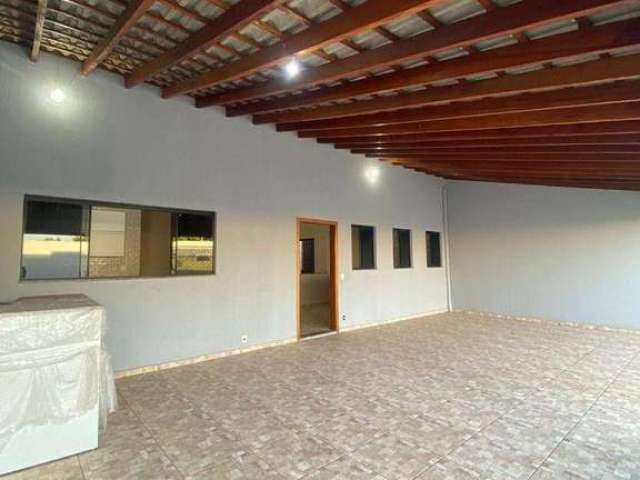 Casa com 3 dormitórios à venda, 147 m² por R$ 650.000,00 - Jardim Residencial Ravagnani - Sumaré/SP