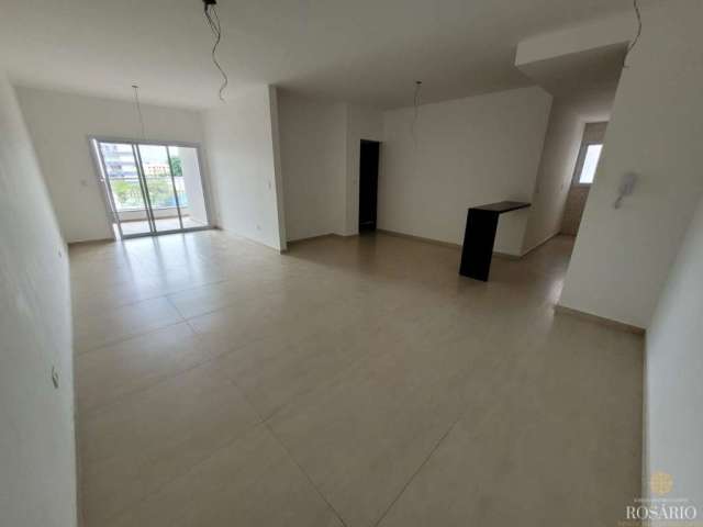 Apartamento novo no centro com 3 dormitórios.