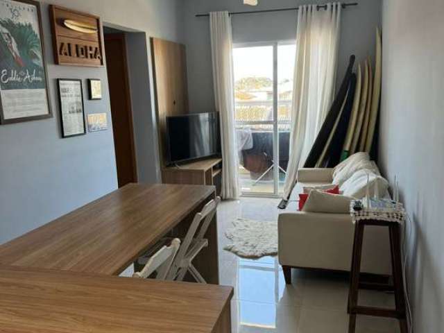 Apartamento de 2 dormitórios com mobília na ESTUFA II