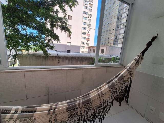 Apartamento - Padrão, para Venda em Santos/SP