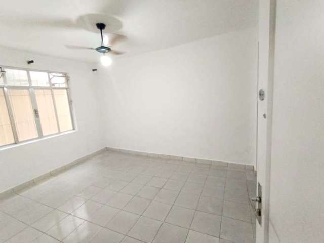 Apartamento - Padrão, para Venda em Santos/SP