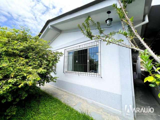 Terreno com 2 Casas + 1 kitinet no bairro São Vicente em Itajaí