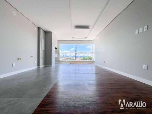 Apartamento com 2 suítes + closet no bairro São Judas em Itajaí