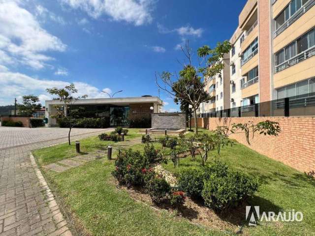 Apartamento com 2 dormitórios no bairro Espinheiros em Itajaí