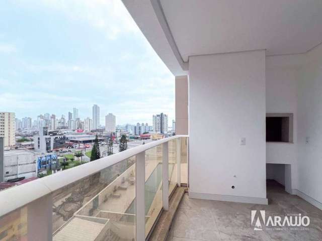 Apartamento com 1 suíte e 2 dormitórios no bairro Fazenda em Itajaí