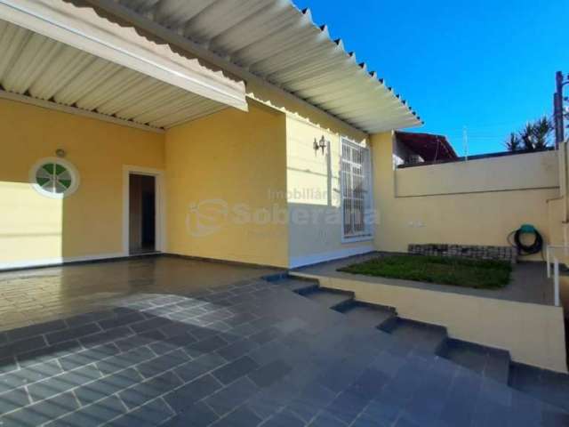 Casa com 3 quartos para alugar no Jardim Flamboyant, Campinas , 130 m2 por R$ 4.500