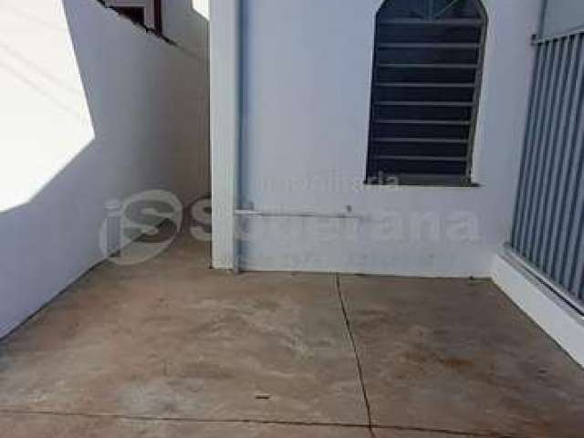 Casa com 1 quarto para alugar no Jardim Santa Genebra, Campinas , 182 m2 por R$ 1.800