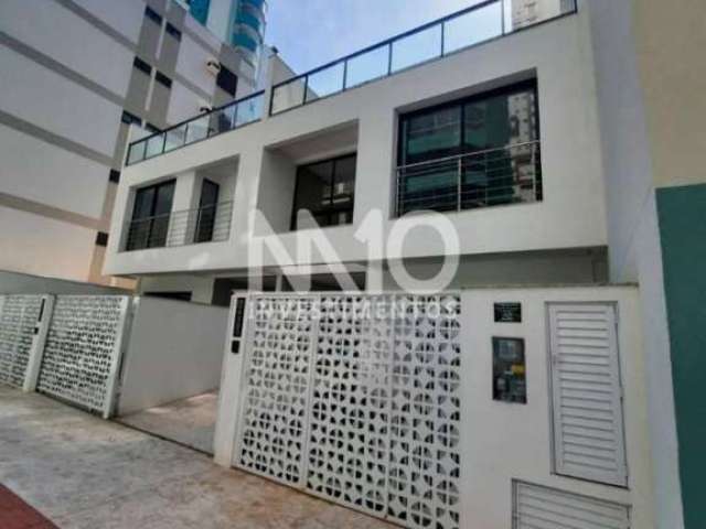 Triplex reta ao mar em Balneário Camboriú