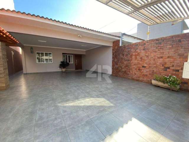 Casa com 4 dormitórios à venda, 149 m² por R$ 900.000 - Alto Alegre - Cascavel/PR