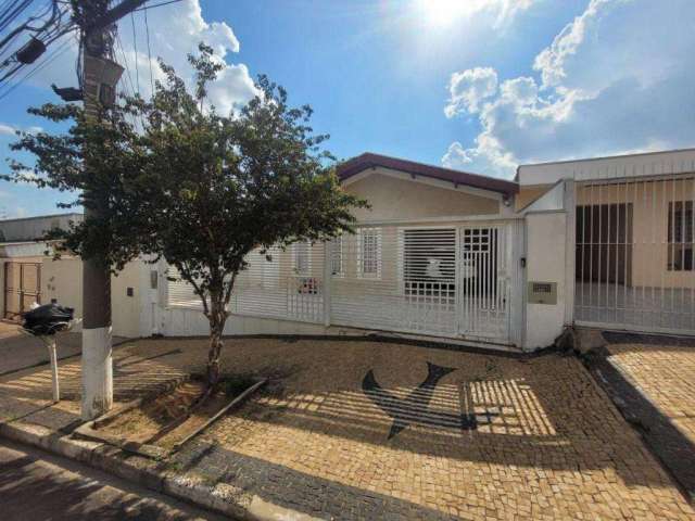 Casa à venda em Campinas, Jardim Aurélia, com 3 quartos, com 171 m²