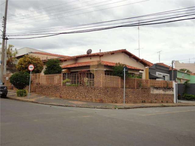 Casa à venda em Campinas, Taquaral, com 2 quartos, com 120 m²