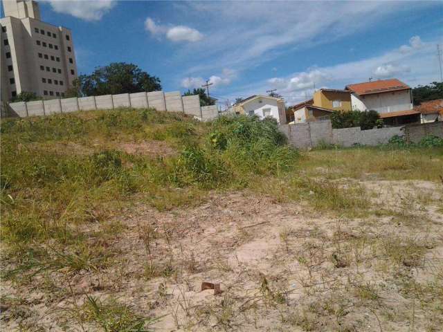 Terreno à venda em Campinas, Jardim Leonor, com 2788 m²