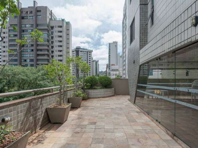 Apartamento com 03 quartos no Belvedere - Belo Horizonte