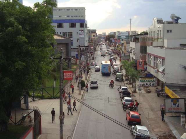 GALPÃO NO CENTRO DE BETIM COM 700 m²