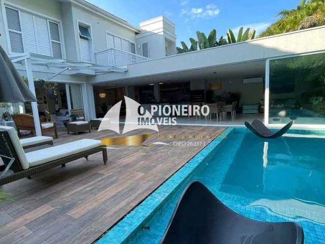 Casa em condomínio fechado com 4 quartos à venda na Avenida Mãe Bernarda, Juquehy, São Sebastião, 320 m2 por R$ 6.500.000