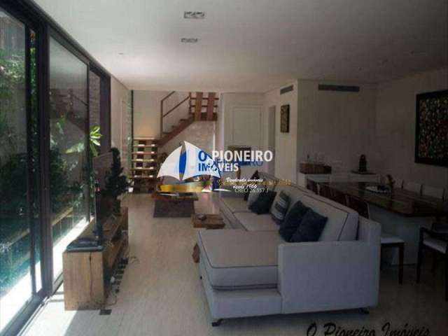 Casa de Condomínio com 4 dorms, Baleia, São Sebastião - R$ 5.6 mi, Cod: 484