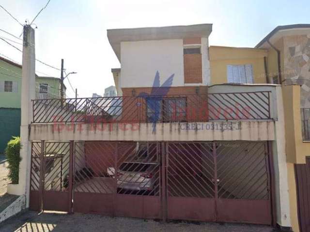 Sobrado de 219m² no Bairro Alto de Pinheiros em São Paulo/SP