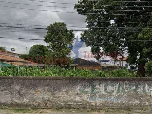 Terreno de 900m² no bairro São João em Jacareí