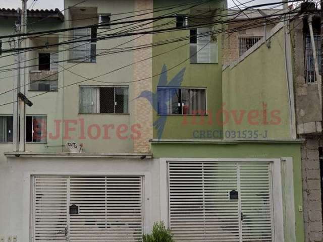 Sobrado de 114m² no bairro Jardim Progresso em Santo André/SP