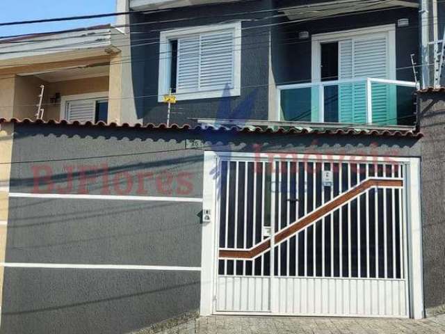 Sobrado de 86m² no bairro Vila Camilópolis em Santo André/SP